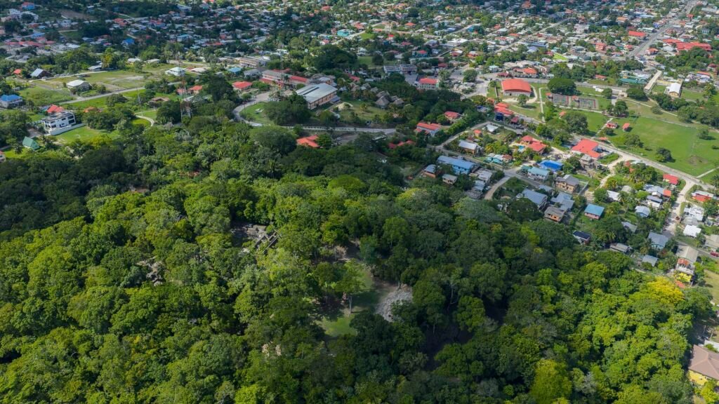 Local Guide to San Ignacio, Belize: Food, Markets, & Things to Do
