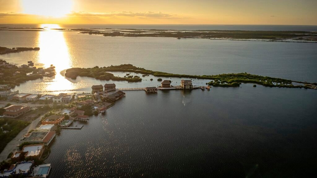 First-Time Visitor Guide to Belize: What To Do & Where To Go